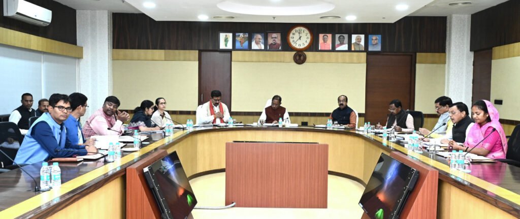 Chhattisgarh Cabinet Meeting: Important decisions for farmers, artists, youth and industries