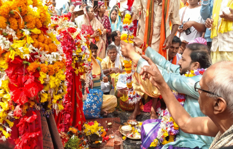 बस्तर दशहरा की ऐतिहासिक ‘कुटुंब जात्रा’ रस्म संपन्न — देवी-देवताओं को दी गई ससम्मान विदाई